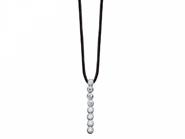 Anhänger mit Kordel